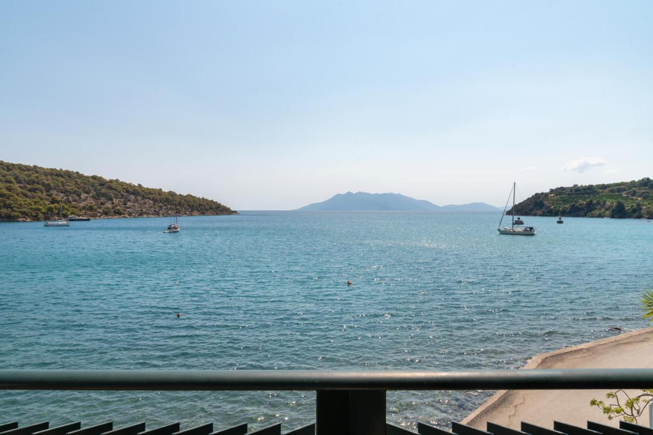 Binji Hotel Epidaurus Exteriér fotografie